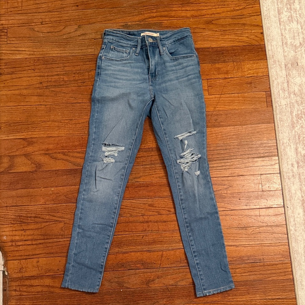 Classic Blue Distressed Women Jeans